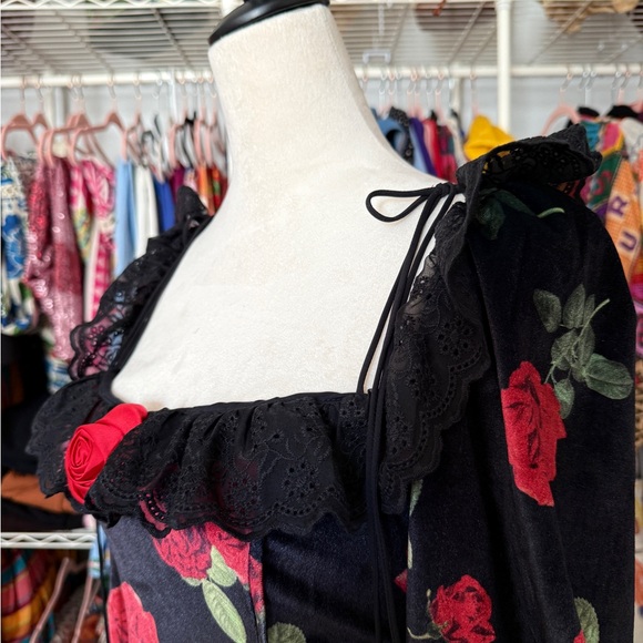 For love and lemons roses dress size medium NWT - Picture 6 of 7